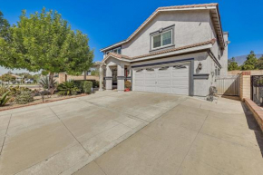Large Rancho Cucamonga Home 5 Mi to Red Hill Park